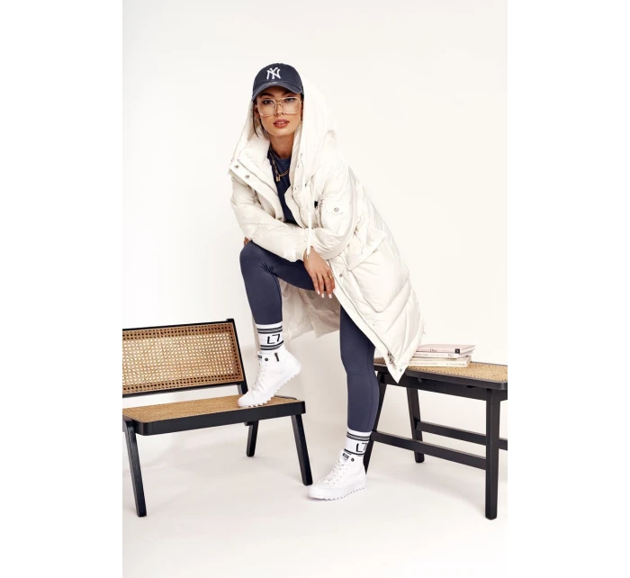 Dámské Vysoké Tenisky Na Velké Podrážce BIG STAR FF274241 Bile