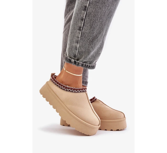 Nízké dámské sněhule s výšivkou na platformě světle béžové model 21676491 - Boto