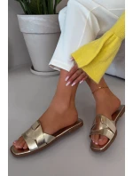 Dámské ploché pantofle s zlatými pásky model 21937376 - Boto