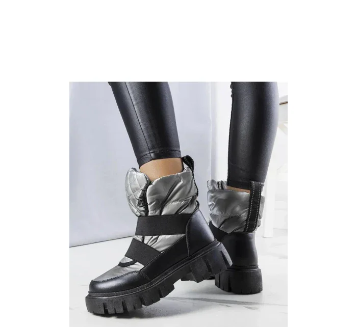 Boty model 206423 Solea Boty model 206423 Solea