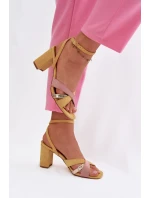 Dámské sandály na podpatku s pásky Eko semiš žluté model 21937474 - Boto