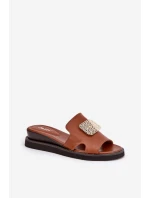 Dámské Pantofle Na Klínu Eko Kůže S Ozdobou Hnědé model 21686804 - Boto Dámské Pantofle Na Klínu Eko Kůže S Ozdobou Hnědé model 21686804 - Boto