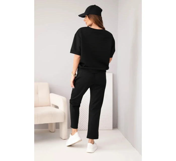 Komplet dámský viskózový máslo s krátkým rukávem a kalhotami s model 22010152 nohavicí černý - K-Fashion