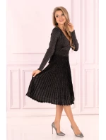 model 21171219 Černé šaty - Merribel