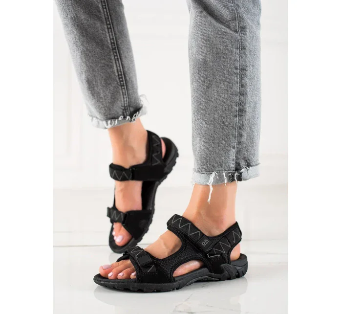 Exkluzívní černé dámské  sandály bez podpatku
