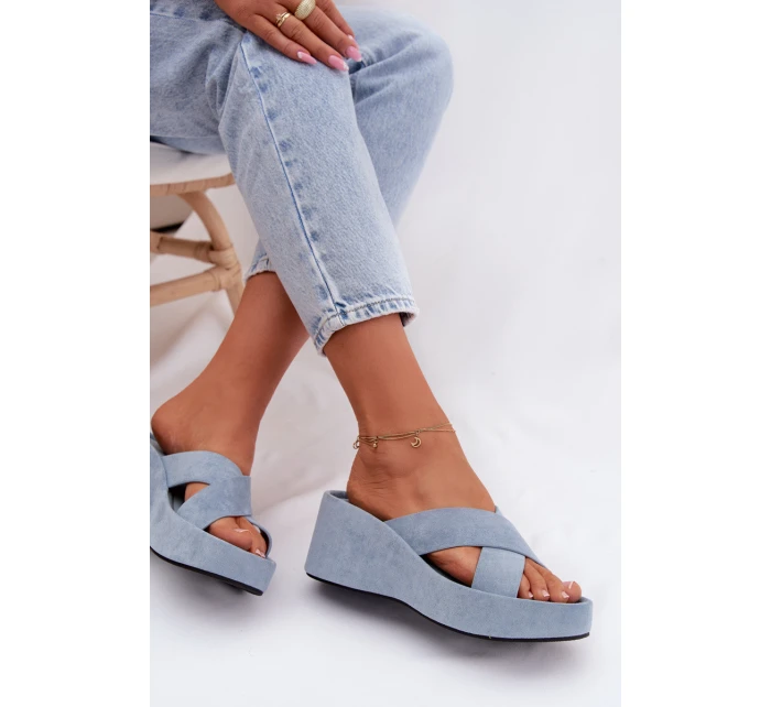 Dámské nazouváky na platformě z eko semiše modré model 21960995 - Boto