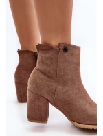 Zamšové dámské botky na podpatku hnědé Selela Zamšové dámské botky na podpatku hnědé Selela