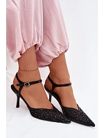 Dámské síťované sandály na podpatku s lesklým zdobením Černé Laria Dámské síťované sandály na podpatku s lesklým zdobením Černé Laria