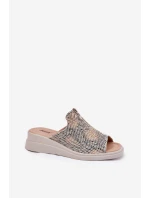 Dámské sandály na klínu se zipem zvířecí vzor béžové Irriva Dámské sandály na klínu se zipem zvířecí vzor béžové Irriva