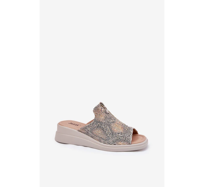 Dámské sandály na klínu se zipem zvířecí vzor béžové Irriva Dámské sandály na klínu se zipem zvířecí vzor béžové Irriva