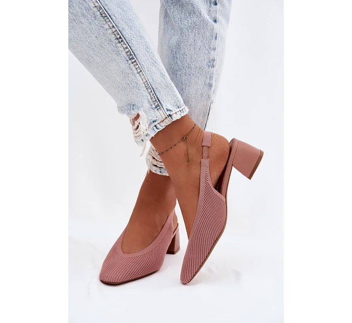 Materiálové dámské sandály na podpatku Růžové model 22102900 - Boto Materiálové dámské sandály na podpatku Růžové model 22102900 - Boto