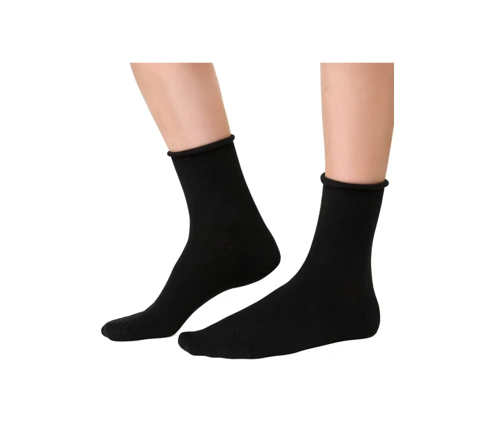 z kolor:czarny model 19370724 - Steven