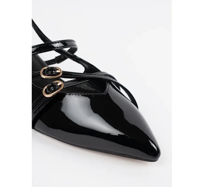 Praktické  lodičky černé dámské Obcas