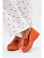 Dámské nazouváky na platformě s průhledným páskem Oranžové Zolretia Dámské nazouváky na platformě s průhledným páskem Oranžové Zolretia