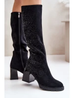 Zdobené dámské kozačky nad kolena zateplené na podpatku černé model 21671858 - S.Barski Zdobené dámské kozačky nad kolena zateplené na podpatku černé model 21671858 - S.Barski