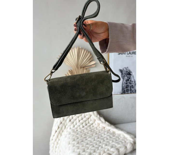 Kožená kabelka z pravé semišové kůže tmavě zelená model 21728367 - Boto