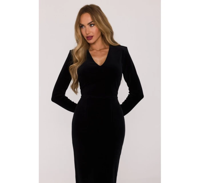 model 21479327 Sametové šaty na tělo černé - Moe model 21479327 Sametové šaty na tělo černé - Moe