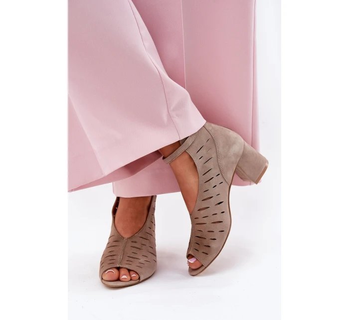 Dámské Semišové Boty Na Podpatku Maciejka Tmavě Béžové 06893-10 Dámské Semišové Boty Na Podpatku Maciejka Tmavě Béžové 06893-10