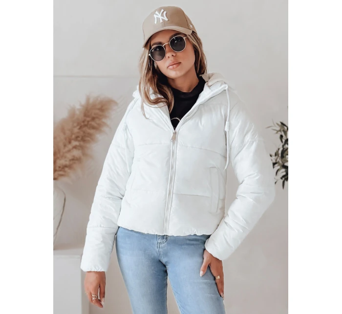 Dámská krátká péřová bunda GLAMVO s kapucí bílá FashionStreet TY4952
