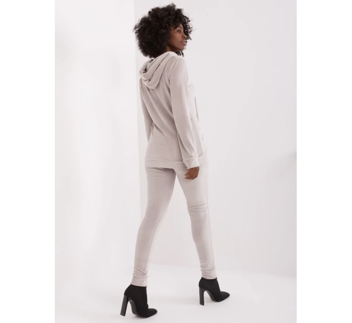 RV Kit KMPL 6087 1.95P šedá RV Kit KMPL 6087 1.95P šedá