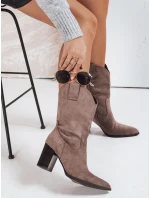 Dámské semišové kovbojské boty hnědé Dstreet model 21993402 - FashionStreet Dámské semišové kovbojské boty hnědé Dstreet model 21993402 - FashionStreet