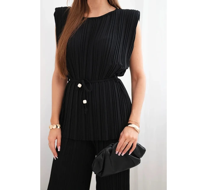 Dámský plisovaný komplet z viskózy s vázanou halenkou a širokými kalhotami černý Dámský plisovaný komplet z viskózy s vázanou halenkou a širokými kalhotami černý