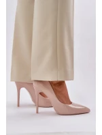 Lakované lodičky se špičatou špičkou Vizana – béžové Lakované lodičky se špičatou špičkou Vizana – béžové