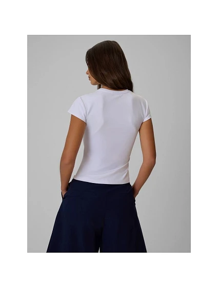 Dámské hladké tričko slim model 22276627 - 4F Dámské hladké tričko slim model 22276627 - 4F