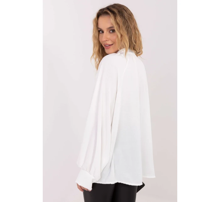 Halenka  model 221060 Italy Moda