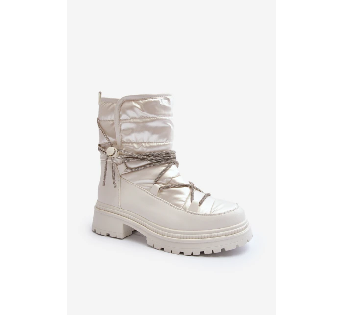 Dámské bílé zimní boty s ozdobným šněrováním Rilana Dámské bílé zimní boty s ozdobným šněrováním Rilana