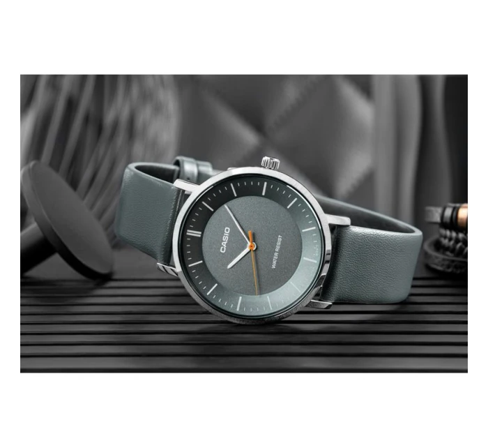 CASIO MTP-VT04L-8EDF Pánské hodinky + krabice CASIO MTP-VT04L-8EDF Pánské hodinky + krabice