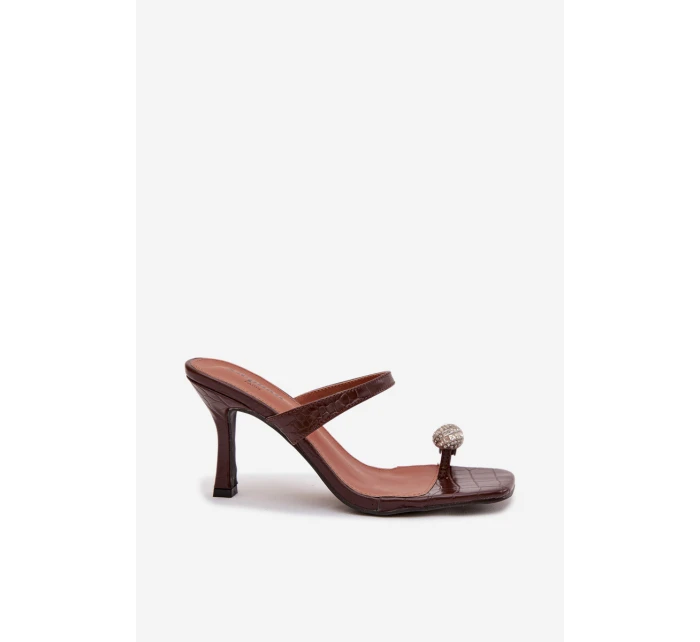 Dámské lodičky na s ozdobným detailem Čokoládové model 21943388 - Boto