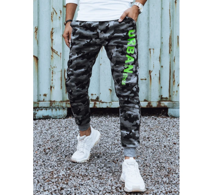 Pánské tepláky s potiskem moro antracit Dstreet model 21980058 - FashionStreet Pánské tepláky s potiskem moro antracit Dstreet model 21980058 - FashionStreet