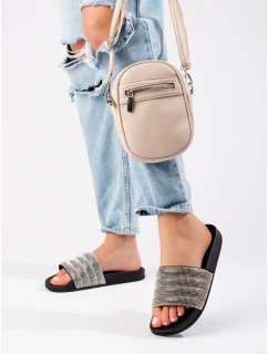 Zajímavé černé nazouváky dámské bez podpatku