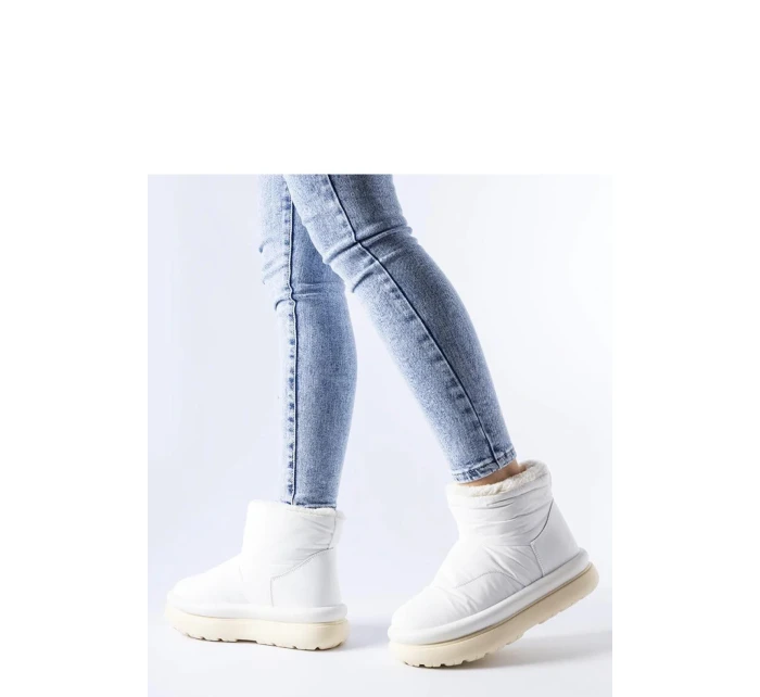 Boty model 205820 Solea Boty model 205820 Solea