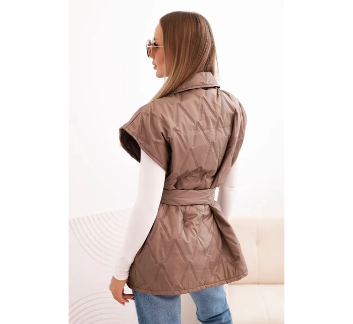 Dámská prošívaná vesta s páskem a širokým límcem fango