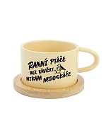 RANNÍ PTÁČE BEZ KÁVIČKY NIKAM NEDOSKÁČE - žlutý hrníček makronka 200 ml RANNÍ PTÁČE BEZ KÁVIČKY NIKAM NEDOSKÁČE - žlutý hrníček makronka 200 ml