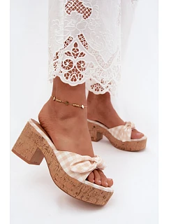 Klapky na podpatku model 228984 Step in style