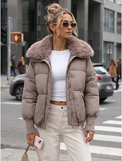 Dámská zimní prošívaná bunda s kožešinou v barvě taupe, FashionStreet TY5820