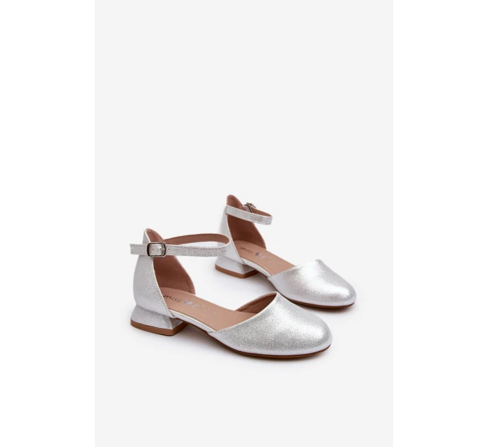 Dětské Lesklé Sandálky Na Nízkém Podpatku Stříbrné Nelly