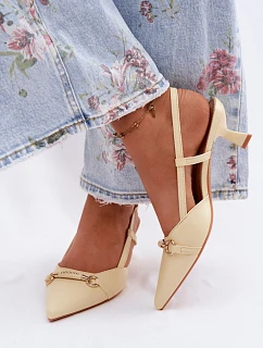 Sandály na podpatku  model 227447 Step in style