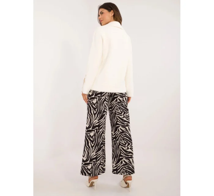 Krátká vlněná bunda typu alpaka v barvě ecru (250)