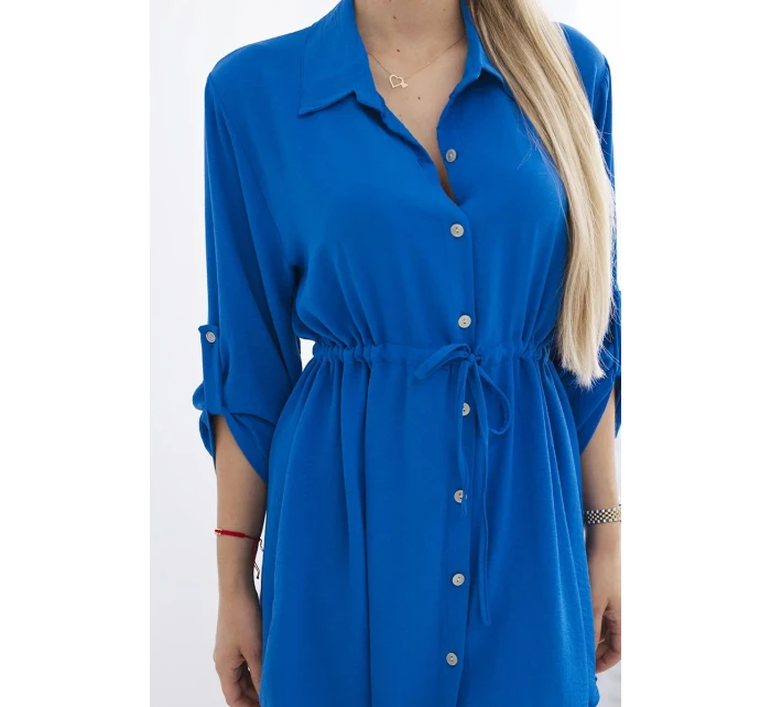 Šaty se zapínáním na knoflíky a zavazováním v pase chrpově modrá