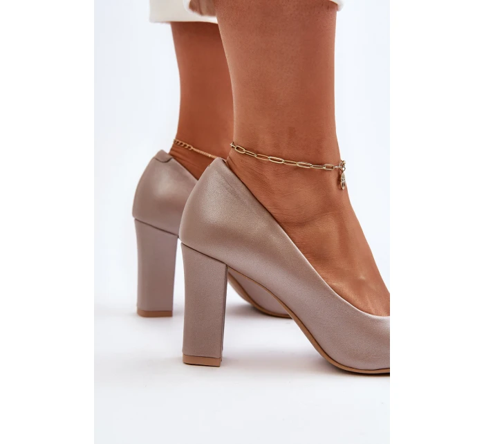 Lodičky s perlami a podpatkem ze kůže model 21652581 - Zazoo