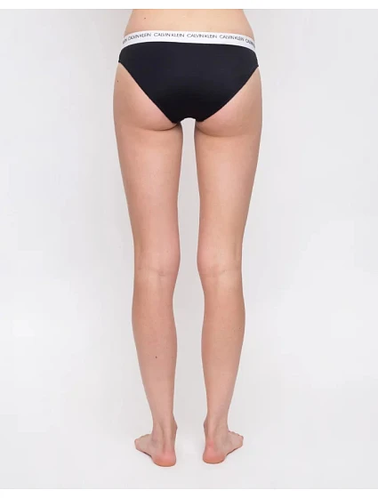 Spodní díl plavek model 8030485 černobílá - Calvin Klein Spodní díl plavek model 8030485 černobílá - Calvin Klein
