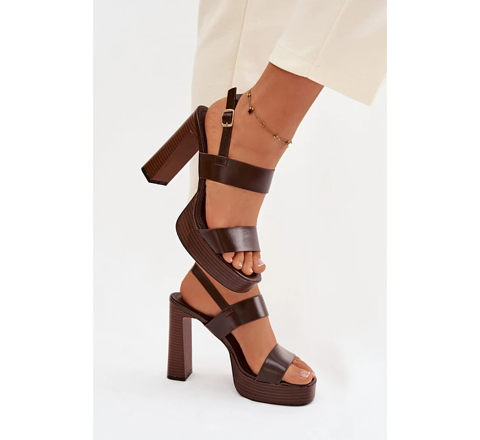 Sandály na podpatku  model 226115 Step in style