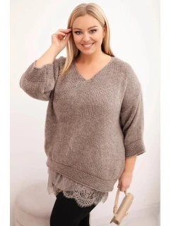 Dámská souprava svetr s V výstřihem a viskózová blůza s krajkovým spodkem fango