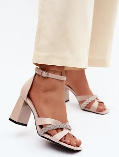 Dámské sandály na podpatku s platformou s páskem a kamínky Vinceza Béžové