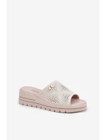 Dámské Kožené Pantofle Na Klínu Béžové model 21695132 - VINCEZA