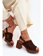 Kožené semišové sandály na podpatku Vinceza 39995 čokoládové